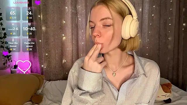 Marry Sornatiko online show from 06/11/26, 03:10