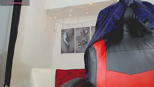 FranchescaSexy1 online show from 05/27/26, 01:02