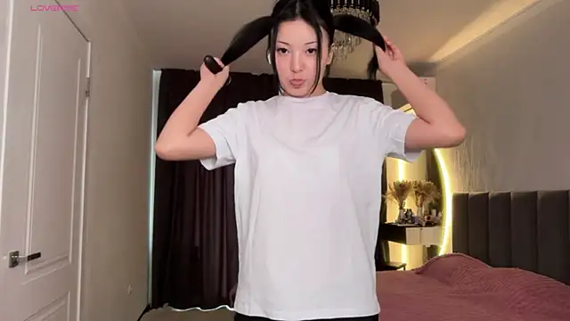 minnie joy online show from 04/23/26, 12:29