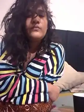 Snapshot of Majonoc chatting on 02/25/26, 01:32 Majonoc online show from 02/25/26, 01:32