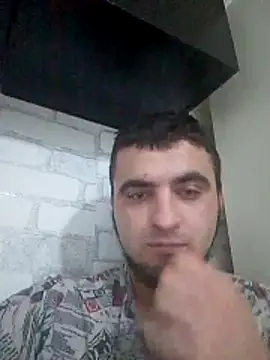 Snapshot of Vovka19 chatting on 02/24/26, 04:38 Vovka19 online show from 02/24/26, 04:38