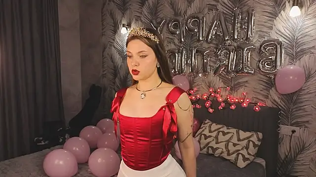 HinaVibe online show from 04/23/26, 05:04