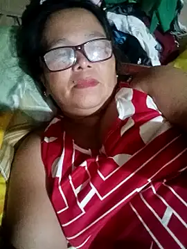 Flowerblossom123 online show from 04/26/26, 11:30