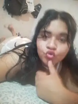 Orianamzn21 online show from 03/15/26, 07:36
