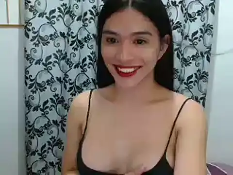 Snapshot of Superhotsofia chatting on 07/02/26, 02:01 Superhotsofia online show from 07/02/26, 02:01