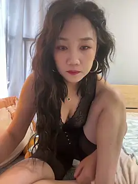 Snapshot of xiaoya-cc chatting on 02/26/26, 05:28 xiaoya-cc online show from 02/26/26, 05:28