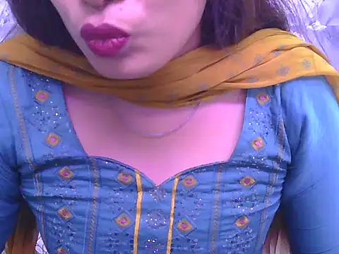 Snapshot of Aayesha-queen chatting on 05/29/26, 08:34 Aayesha-queen online show from 05/29/26, 08:34