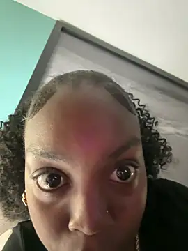 Snapshot of Prettychocolatee chatting on 02/23/26, 08:01 Prettychocolatee online show from 02/23/26, 08:01