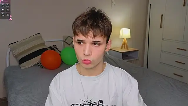 nixyasebe online show from 03/23/26, 12:09