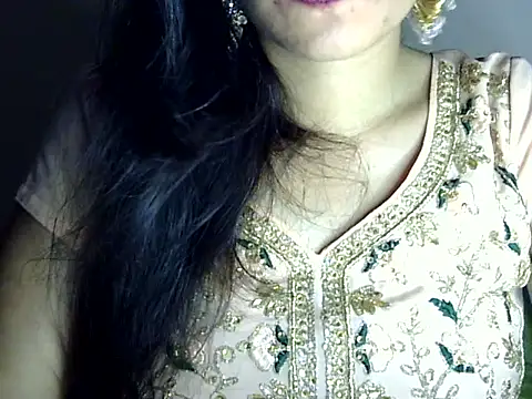 Neha Sharma2 online show from 04/21/26, 12:55