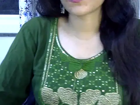 Neha Sharma2 online show from 06/09/26, 01:45