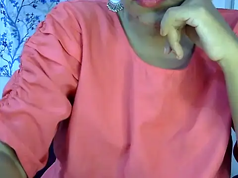 Neha Sharma2 online show from 06/11/26, 01:53