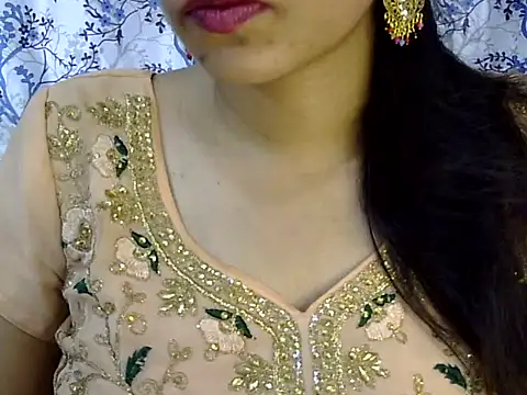 Neha Sharma2 online show from 06/21/26, 01:03