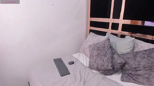 ursafrost online show from 03/25/26, 04:07