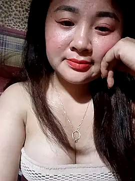 Snapshot of Meo-catwet chatting on 05/27/26, 02:47 Meo-catwet online show from 05/27/26, 02:47
