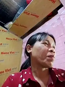 Snapshot of season-rose chatting on 02/23/26, 11:40 season-rose online show from 02/23/26, 11:40