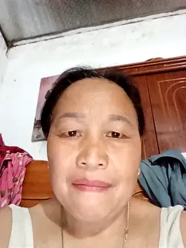 heesuu11 online show from 03/29/26, 12:21