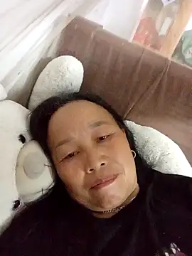 heesuu11 online show from 04/20/26, 11:57