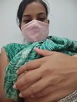 Saniya Gi online show from 07/20/26, 12:51