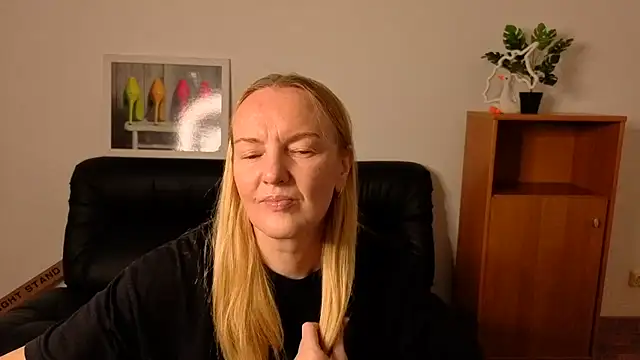 Bella soulmate online show from 07/19/26, 11:25
