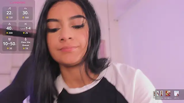 KatherineRuiz  online show from 04/15/26, 12:45