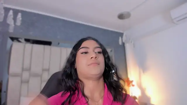 KatherineRuiz  online show from 04/21/26, 08:01