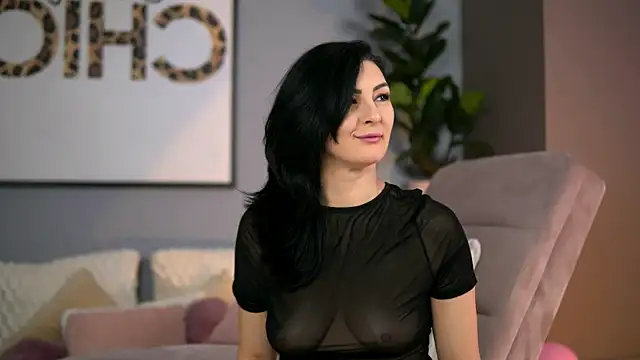 ClassyKatyy online show from 04/23/26, 08:44