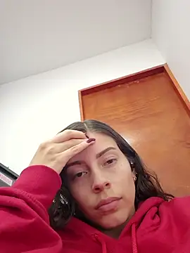 IrisBound online show from 04/07/26, 03:34