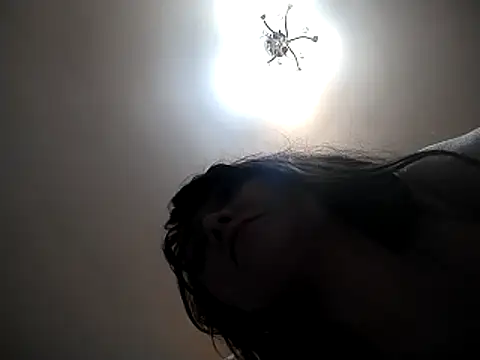 MilkCandyGirl online show from 04/17/26, 03:26