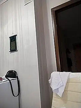 MilkCandyGirl online show from 07/14/26, 05:18