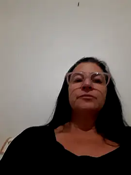 Camilegaucha online show from 05/02/26, 01:10