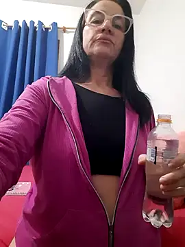 Snapshot of Camilegaucha chatting on 06/25/26, 11:20 Camilegaucha online show from 06/25/26, 11:20