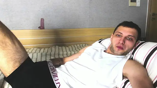 DarkRogue19 online show from 03/04/26, 05:46