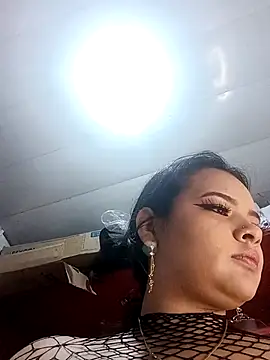 Emily Rouse23 online show from 04/19/26, 02:00