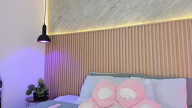 Snapshot of Profanared_ chatting on 02/27/26, 02:17 Profanared online show from 02/27/26, 02:17