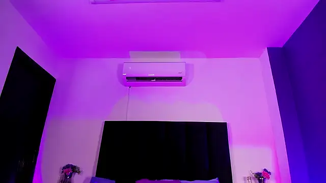 scarlet  ray  online show from 03/13/26, 10:44