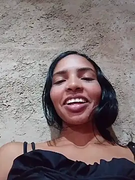 valentina gomez1 online show from 05/15/26, 01:07