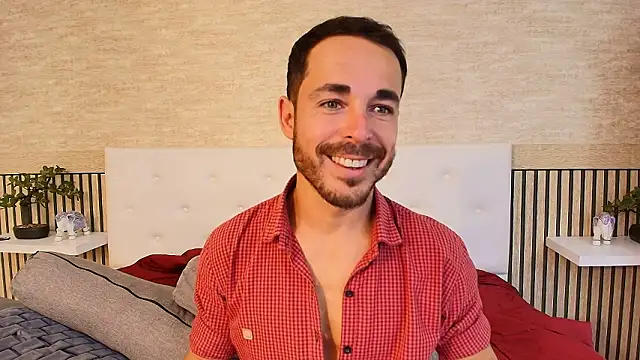 Adams Sanz online show from 03/23/26, 07:18