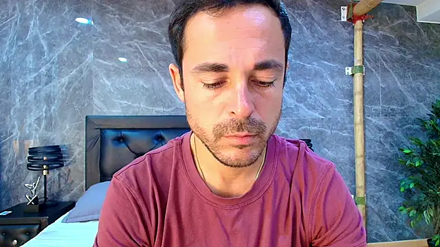 Adams Sanz online show from 04/23/26, 03:47