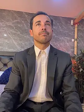 Snapshot of Adams_Sanz chatting on 05/28/26, 06:49 Adams Sanz online show from 05/28/26, 06:49