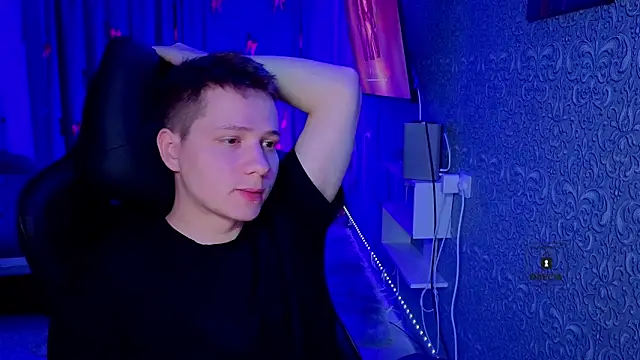 Snapshot of Karl_Night_ chatting on 02/26/26, 04:28 Karl Night online show from 02/26/26, 04:28