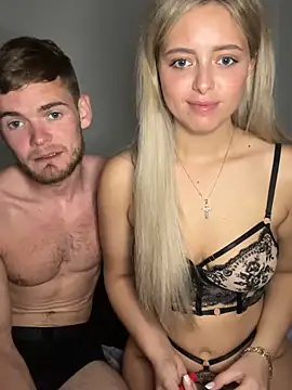 Snapshot of HisDickHerFix chatting on 02/25/26, 08:29 HisDickHerFix online show from 02/25/26, 08:29