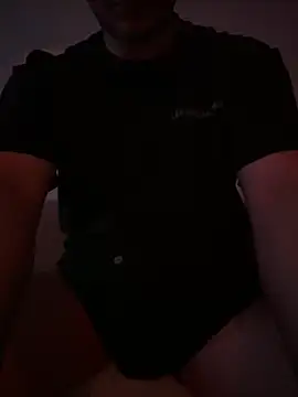 Snapshot of bigdickssss1 chatting on 02/25/26, 07:12 bigdickssss1 online show from 02/25/26, 07:12