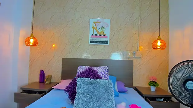 Miia03 online show from 04/23/26, 11:53