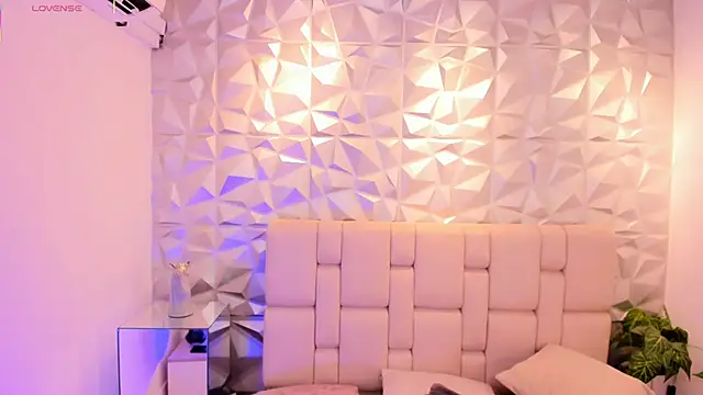 mell muller online show from 04/22/26, 11:34