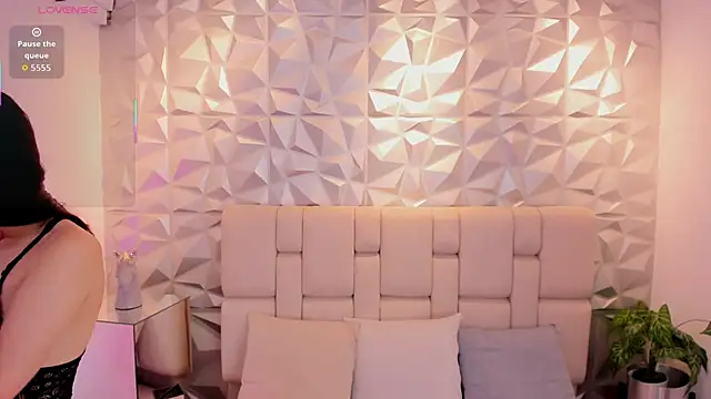 mell muller online show from 04/23/26, 12:29