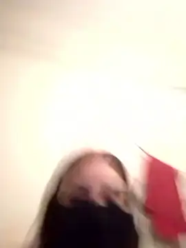 Snapshot of madleen_Mm chatting on 02/24/26, 11:03 madleen Mm online show from 02/24/26, 11:03