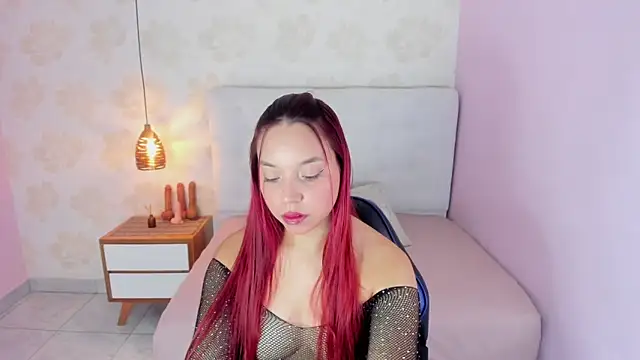 Snapshot of LUCIA_KHAN chatting on 02/25/26, 07:34 LUCIA KHAN online show from 02/25/26, 07:34