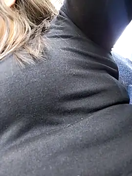 MaskedLatinaX online show from 04/12/26, 02:55