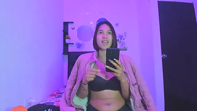 sapphire brown20 online show from 04/21/26, 02:51